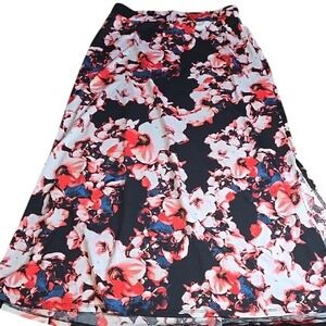 Linda Matthews Long Floral Skirt, Black/White/Red/Black, Women's Size Small‎